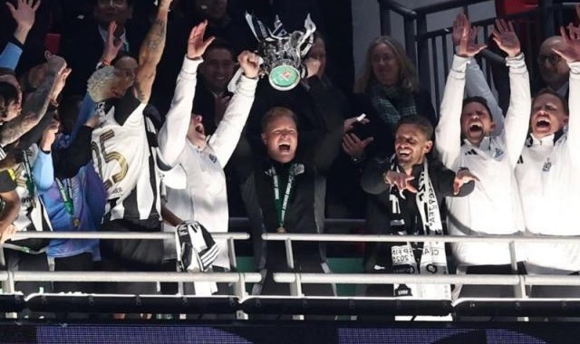 开云体育-【联赛杯】基耶萨补时进球难救利物浦 纽卡2比1夺冠