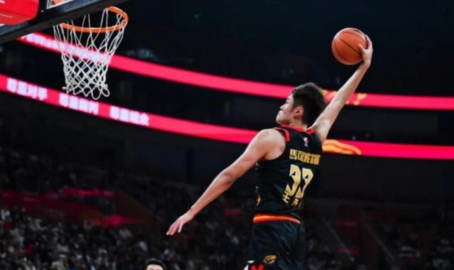 体育官网-CBA最新排行榜：广东掉落第3，辽篮4连败暴跌至13，北京仅第7